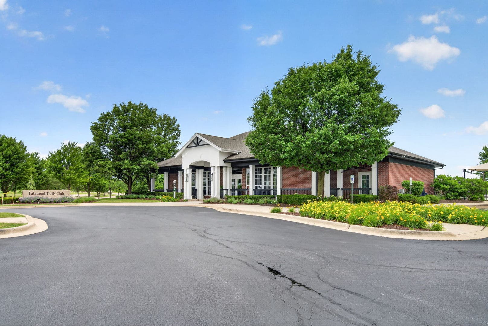 1432 Red Top Lane, Minooka, IL 60447 1432 Red Top Lane, Minooka, IL 60447