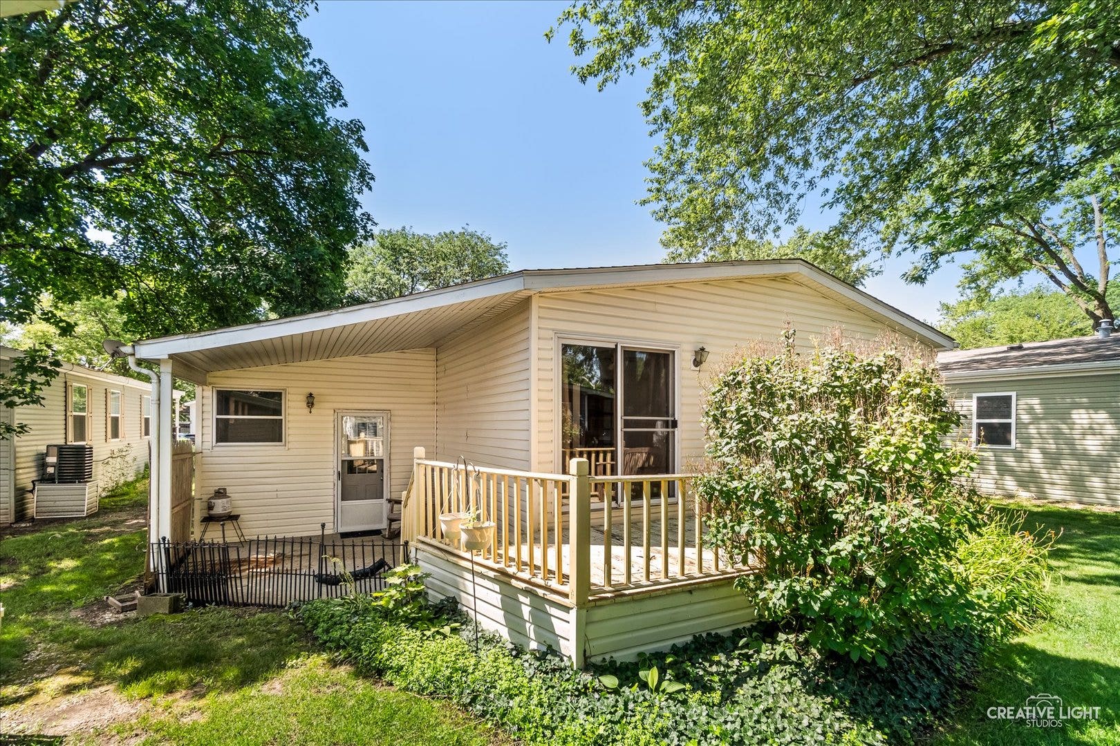 70 MELBROOKE Road, Elgin, IL 60123 70 MELBROOKE Road, Elgin, IL 60123