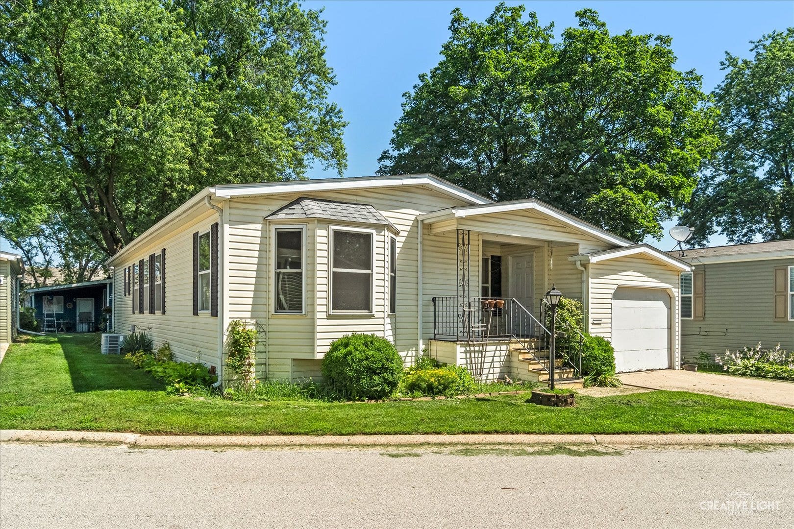70 MELBROOKE Road, Elgin, IL 60123 70 MELBROOKE Road, Elgin, IL 60123