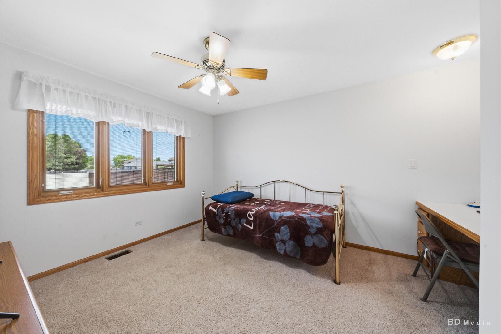 7998 Champlain Avenue, Tinley Park, IL 60477 7998 Champlain Avenue, Tinley Park, IL 60477
