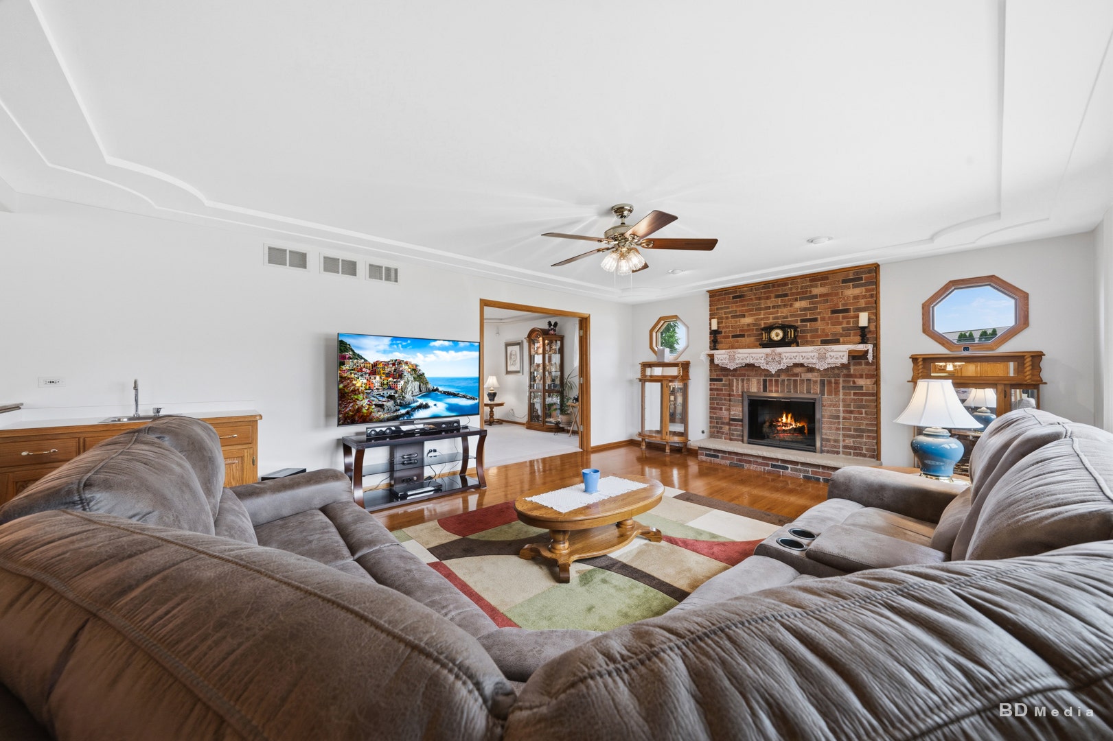 7998 Champlain Avenue, Tinley Park, IL 60477 7998 Champlain Avenue, Tinley Park, IL 60477