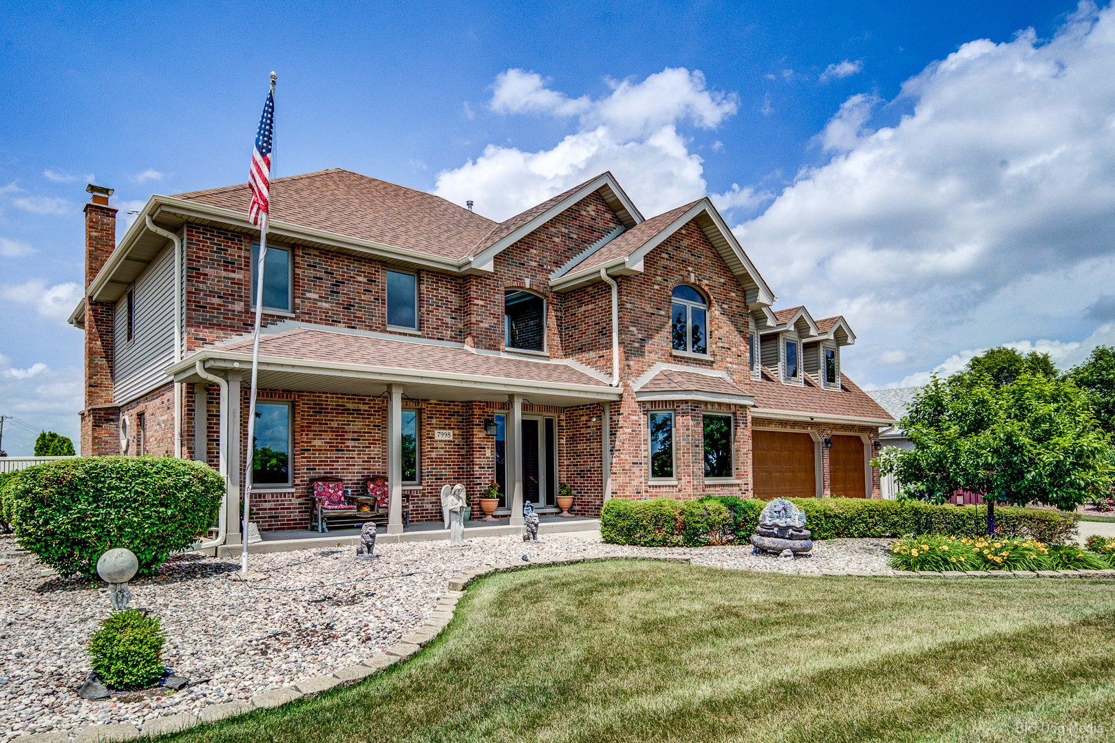 7998 Champlain Avenue, Tinley Park, IL 60477 7998 Champlain Avenue, Tinley Park, IL 60477