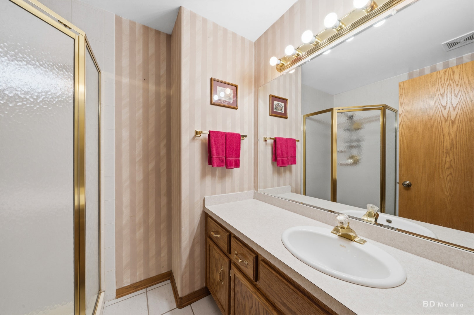 7998 Champlain Avenue, Tinley Park, IL 60477 7998 Champlain Avenue, Tinley Park, IL 60477