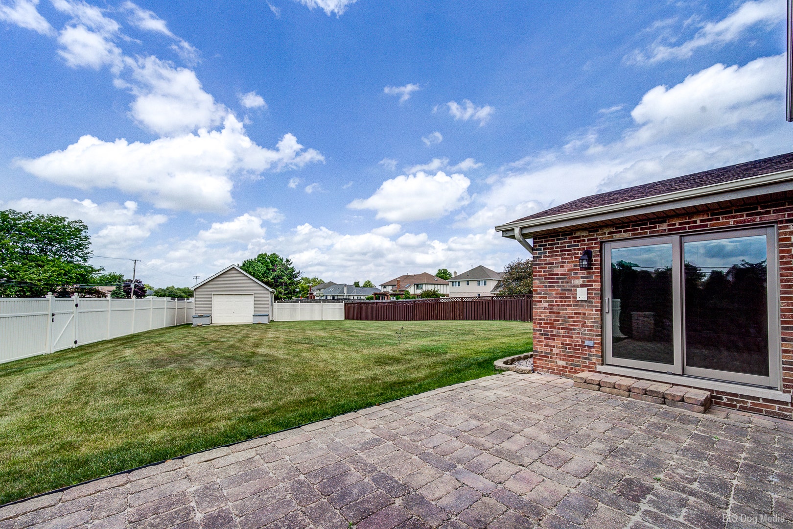 7998 Champlain Avenue, Tinley Park, IL 60477 7998 Champlain Avenue, Tinley Park, IL 60477