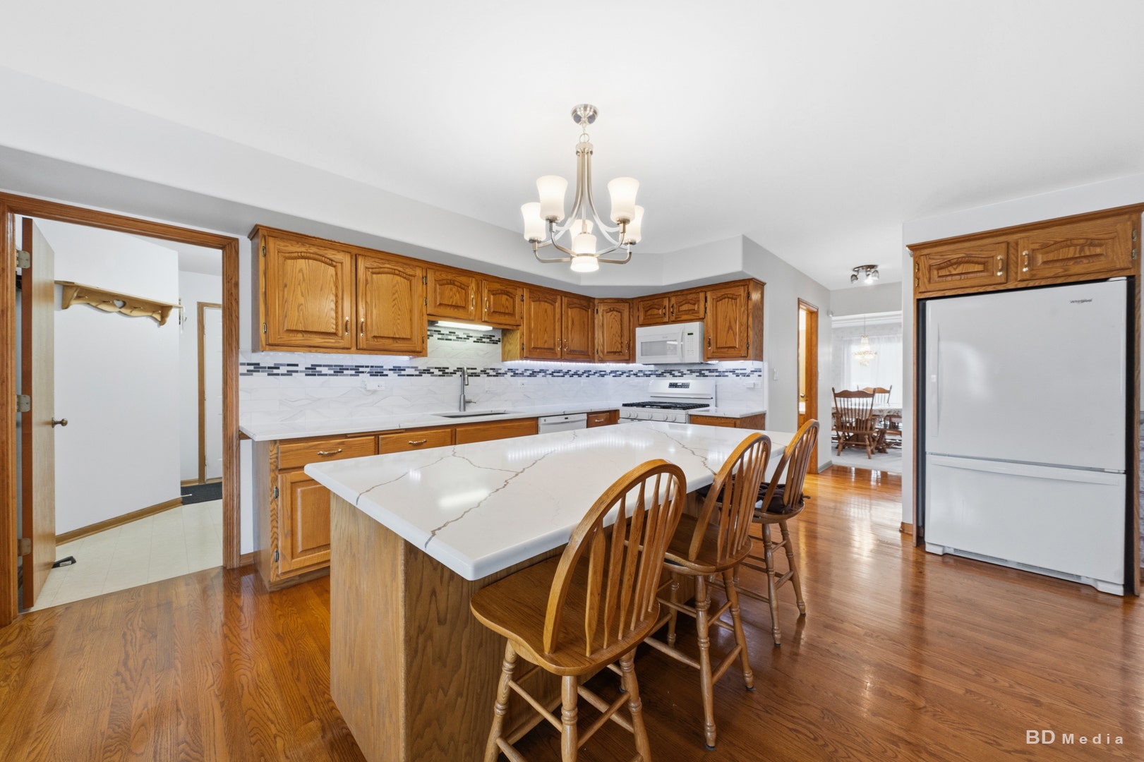 7998 Champlain Avenue, Tinley Park, IL 60477 7998 Champlain Avenue, Tinley Park, IL 60477