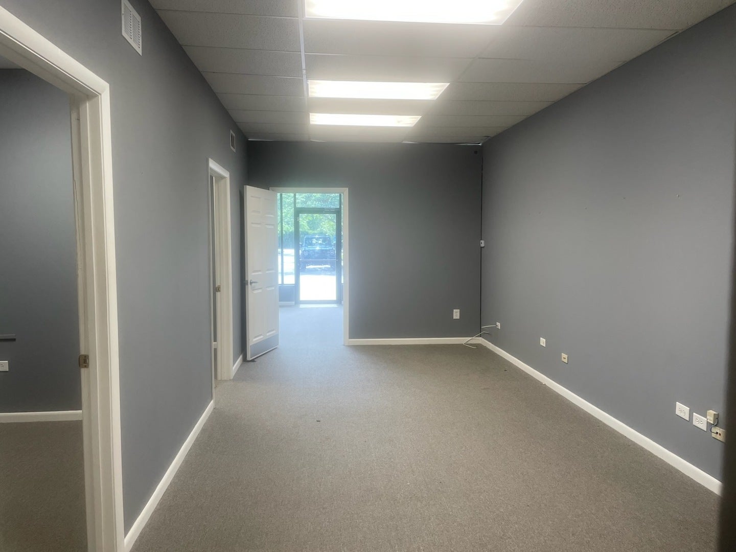 75 MARKET Street, #5, Elgin, IL 60123 75 MARKET Street, #5, Elgin, IL 60123