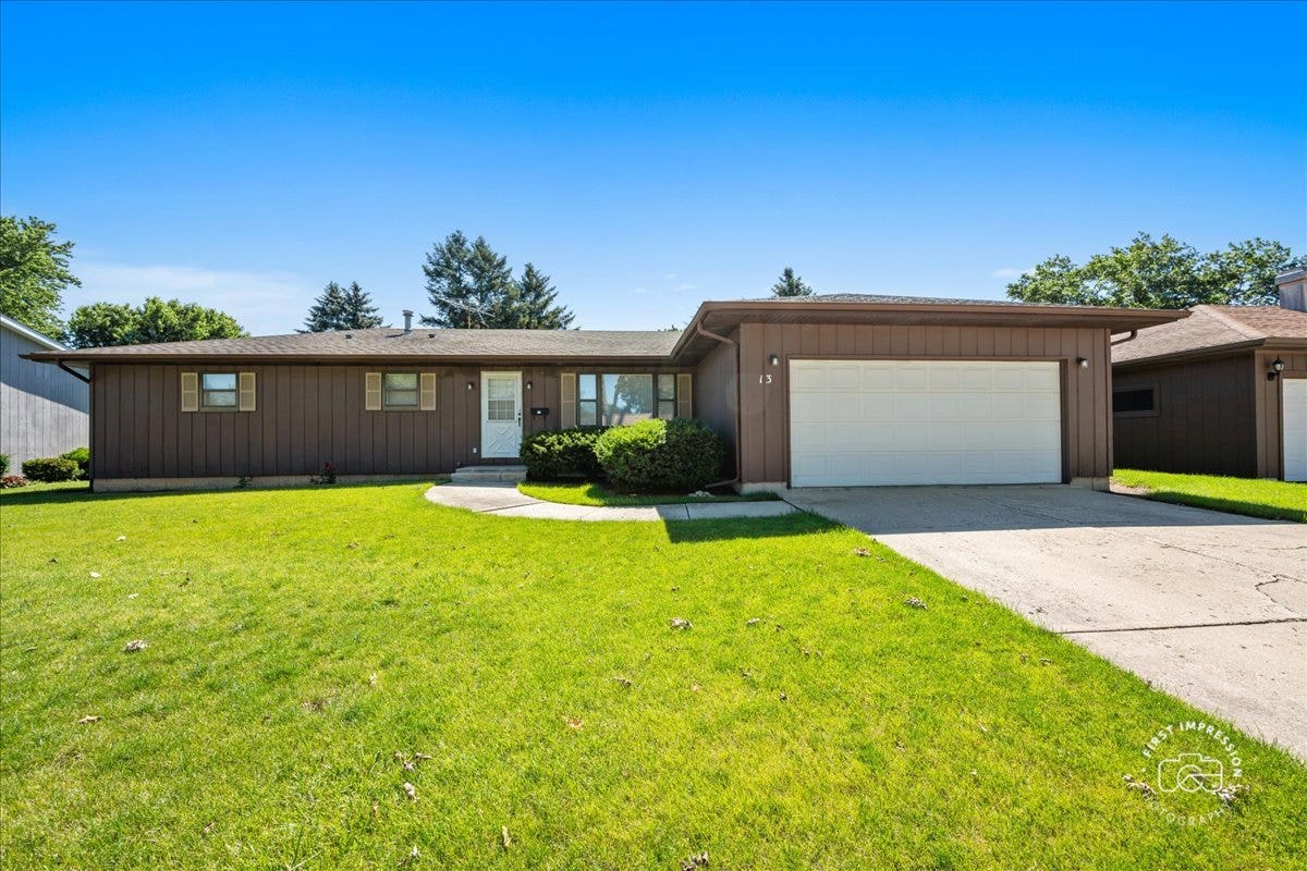 13 N Weston Avenue, Elgin, IL 60123 THIS COULD BE YOUR NEW HOME AT 13 N WESTON, ELGIN,