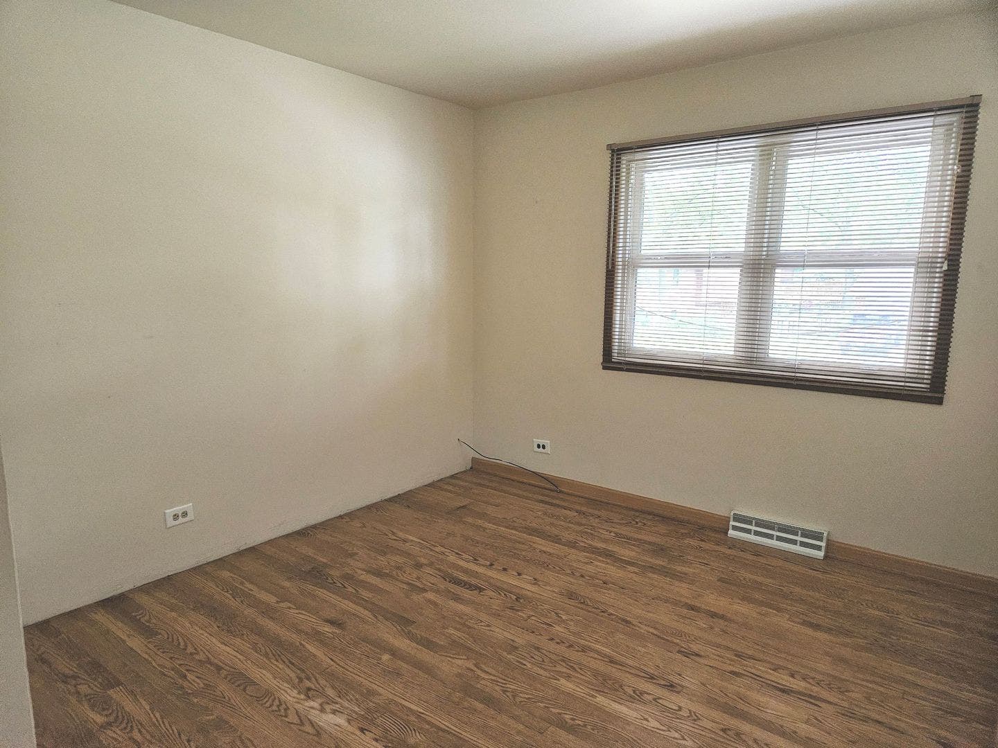 539 Hampshire Lane, Bolingbrook, IL 60440 539 Hampshire Lane, Bolingbrook, IL 60440