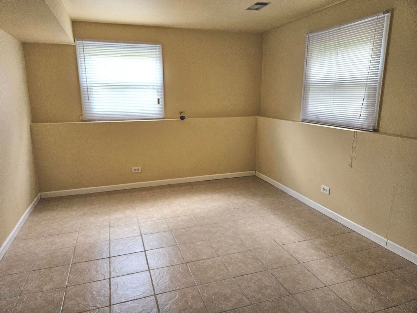 539 Hampshire Lane, Bolingbrook, IL 60440 539 Hampshire Lane, Bolingbrook, IL 60440
