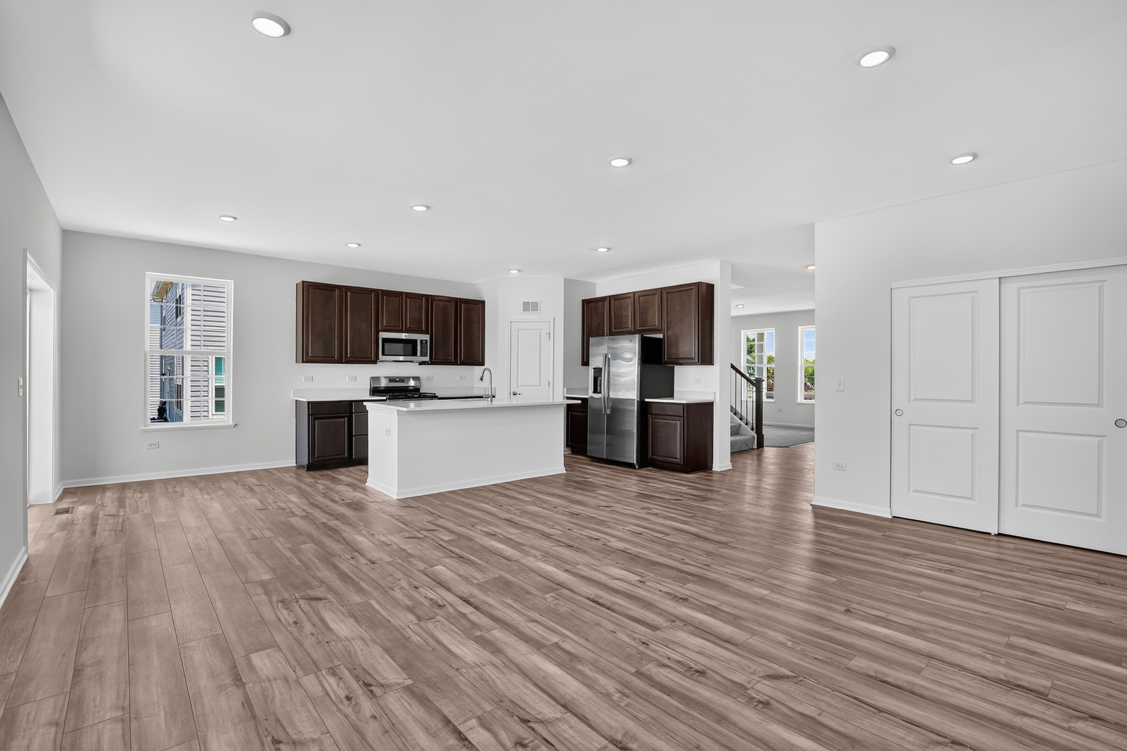 554 Arye Drive, Elgin, IL 60124