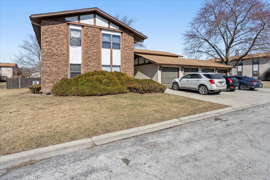 Property photo for 4128 192nd Court, #4128, Country Club Hills, IL