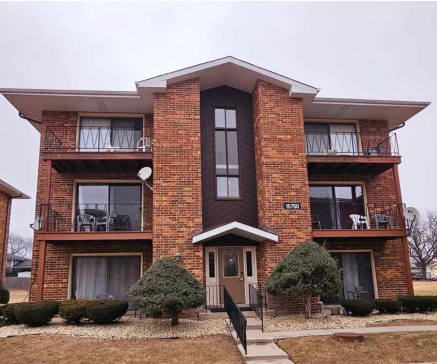 Property photo for 15700 reynolds Lane, #1, Oak Forest, IL