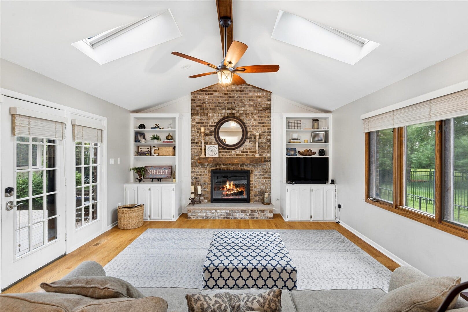 7830 Sioux Road, Orland Park, IL 60462 7830 Sioux Road, Orland Park, IL 60462