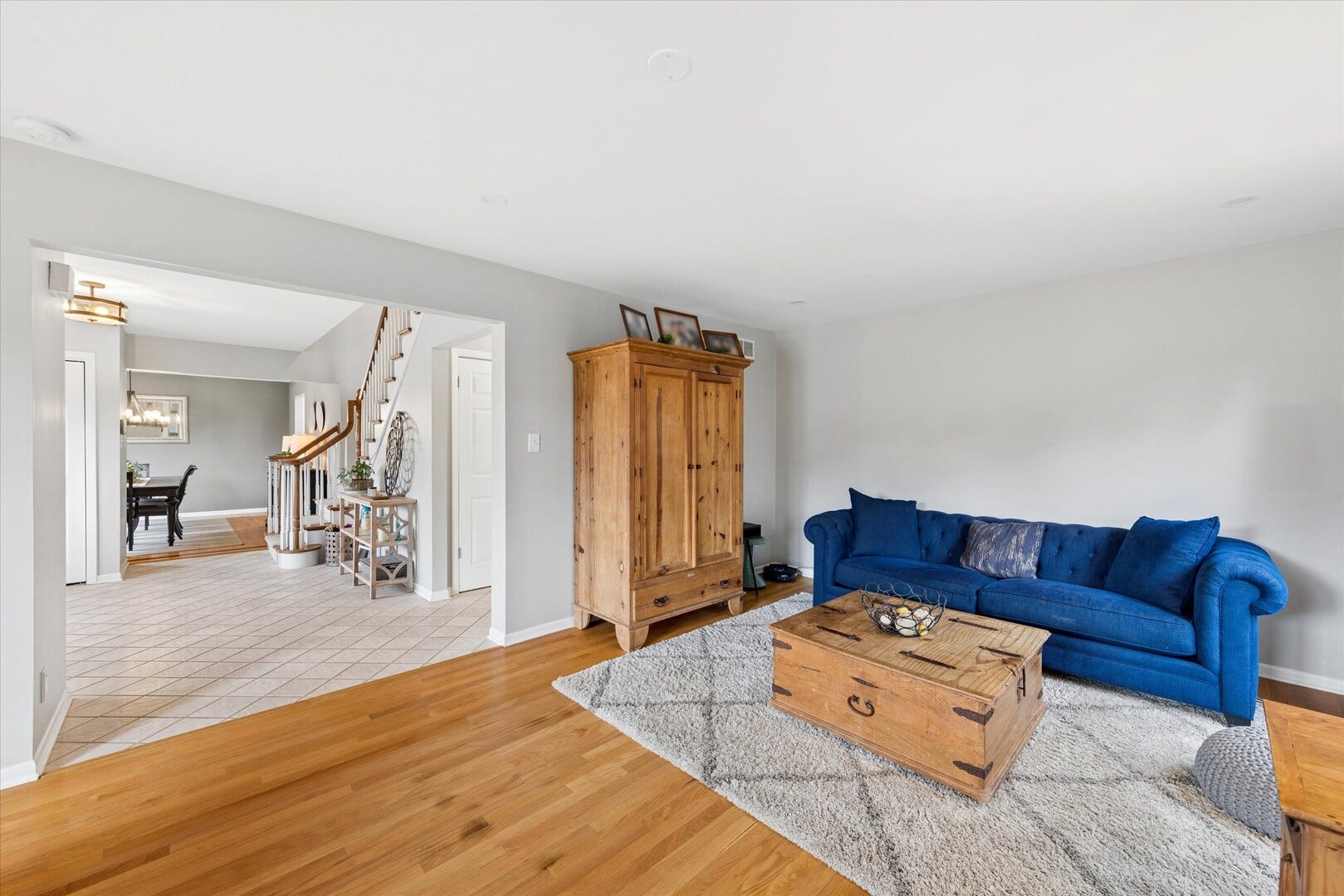 7830 Sioux Road, Orland Park, IL 60462 7830 Sioux Road, Orland Park, IL 60462