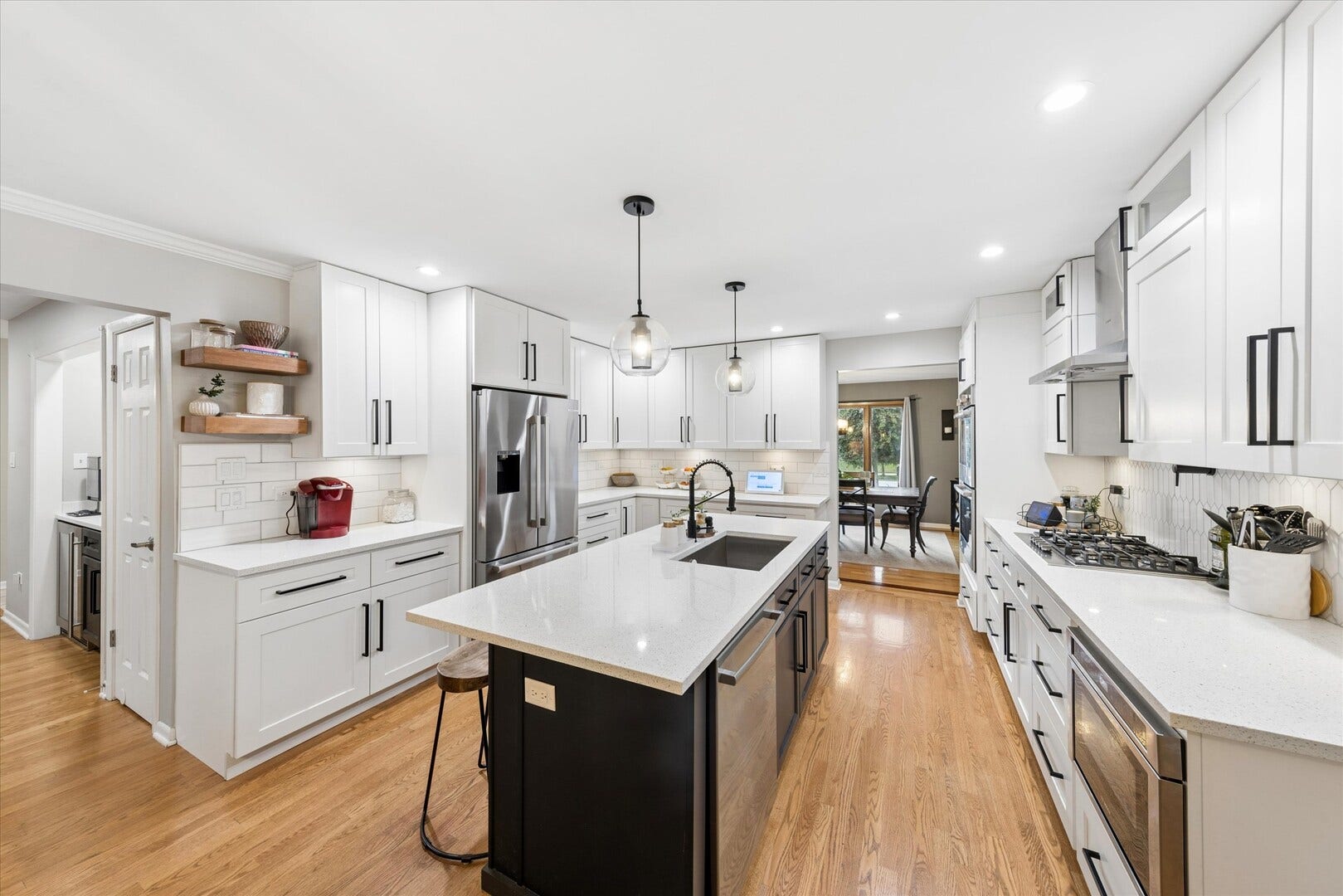 7830 Sioux Road, Orland Park, IL 60462 7830 Sioux Road, Orland Park, IL 60462