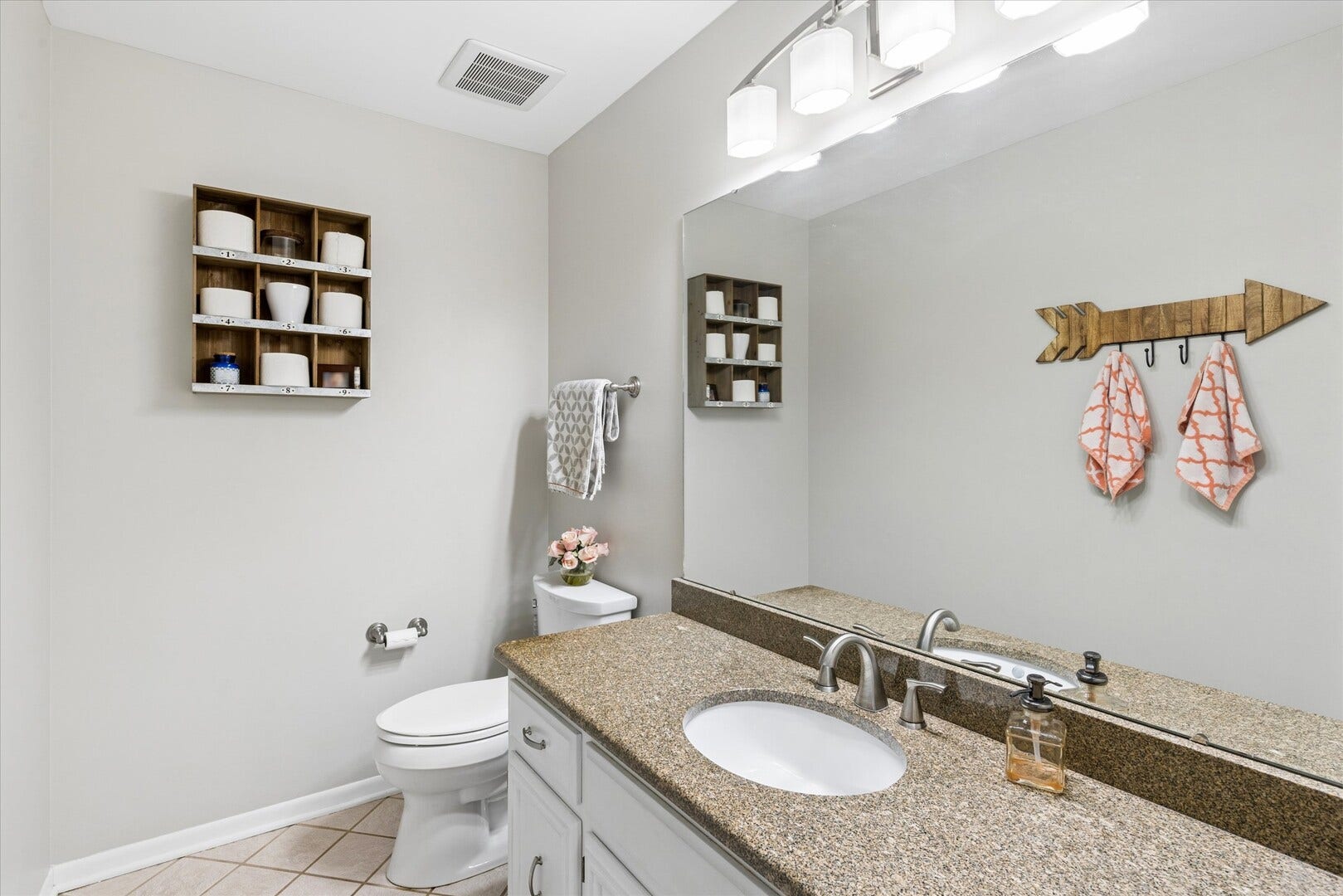 7830 Sioux Road, Orland Park, IL 60462 7830 Sioux Road, Orland Park, IL 60462