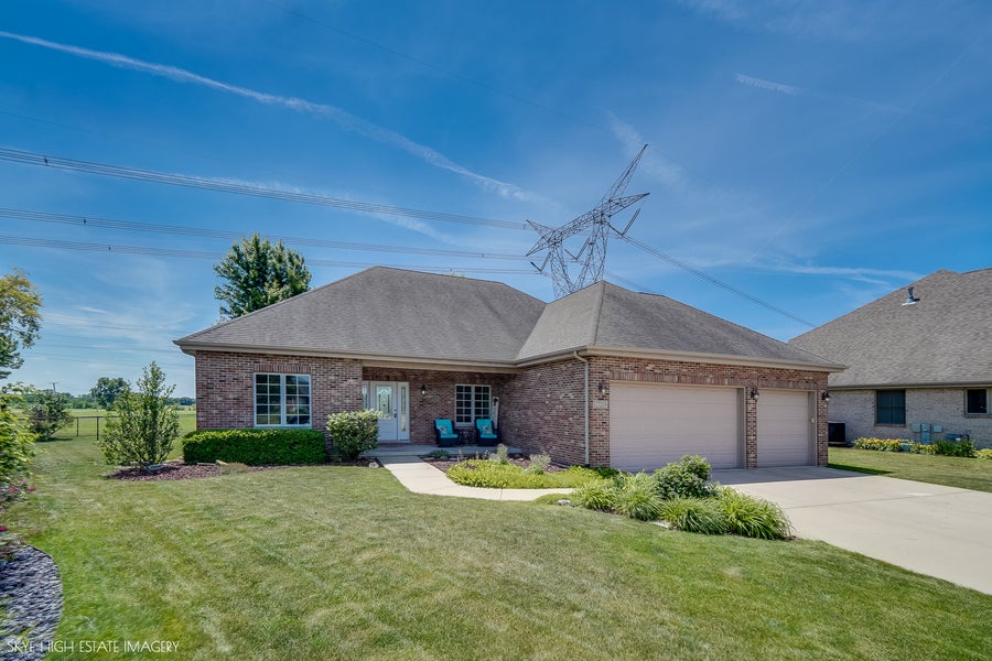 Property photo for 27219 Deer Hollow Lane, Channahon, IL