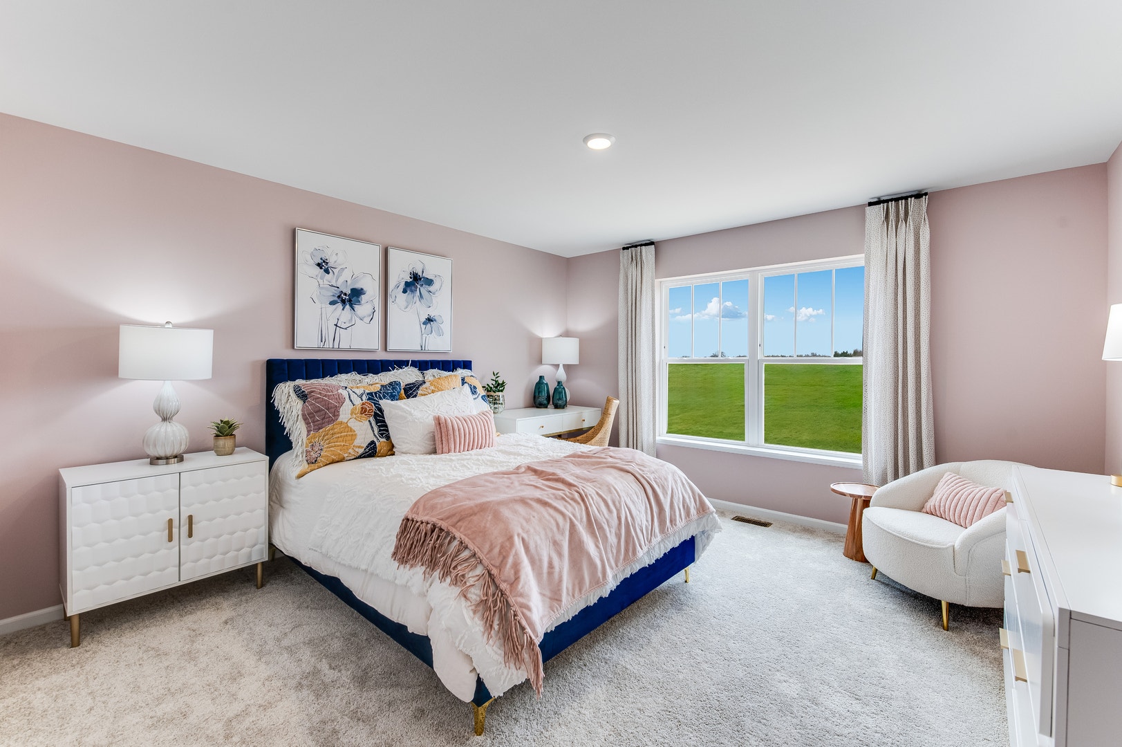 567 Arye Drive, Elgin, IL 60124 567 Arye Drive, Elgin, IL 60124