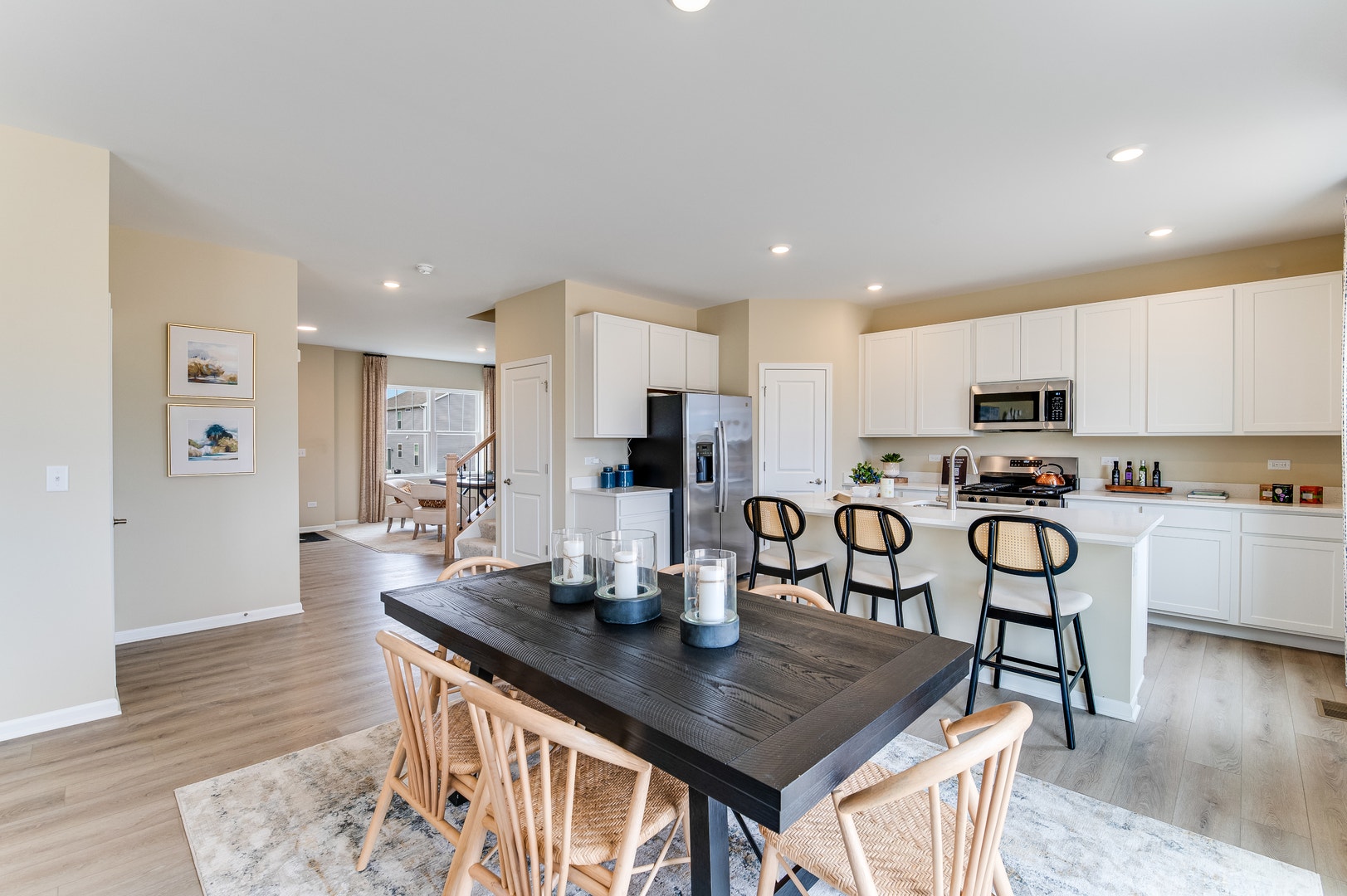 567 Arye Drive, Elgin, IL 60124 567 Arye Drive, Elgin, IL 60124