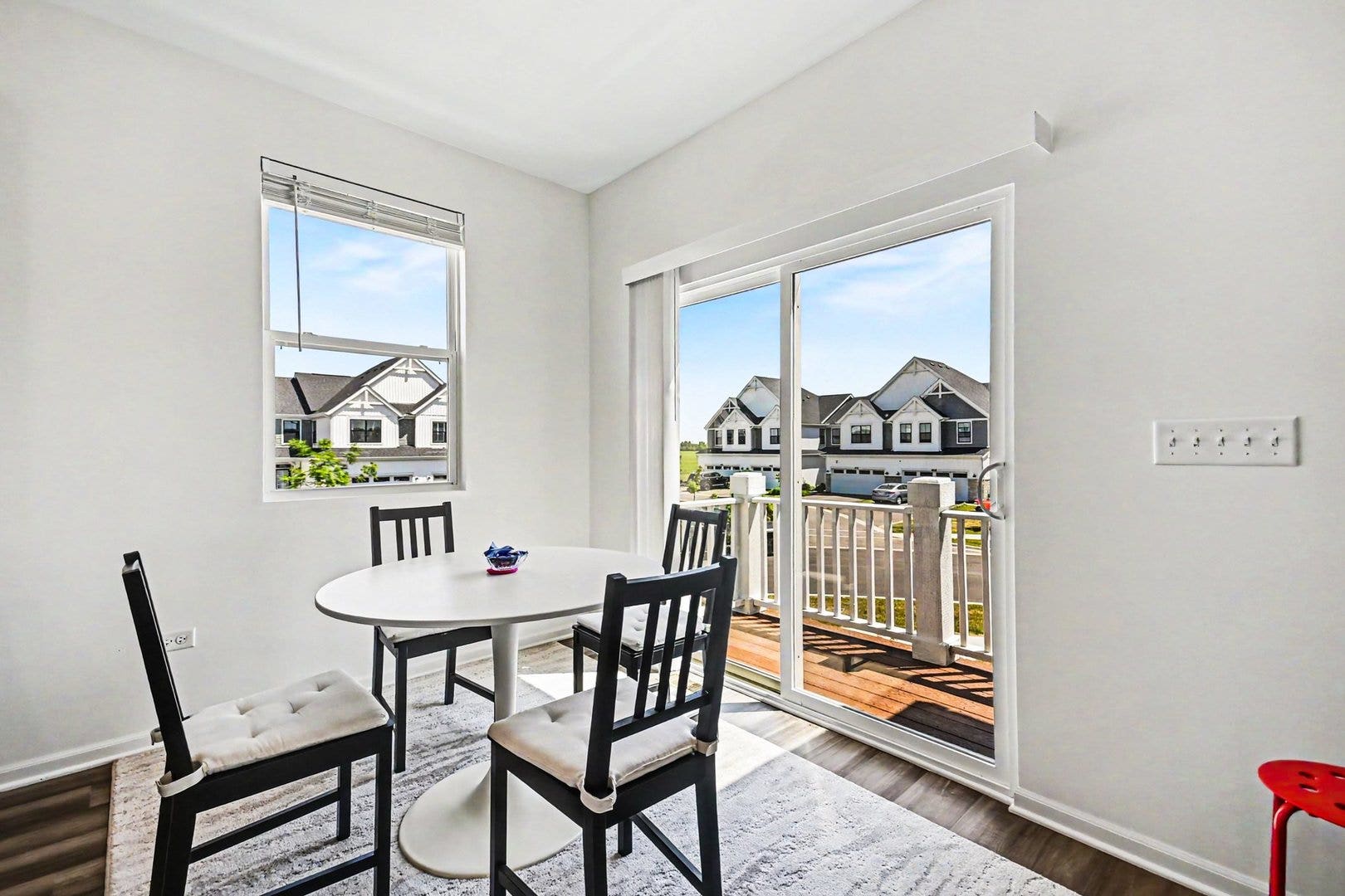 4271 Chelsea Manor Circle, Aurora, IL 60504 4271 Chelsea Manor Circle, Aurora, IL 60504
