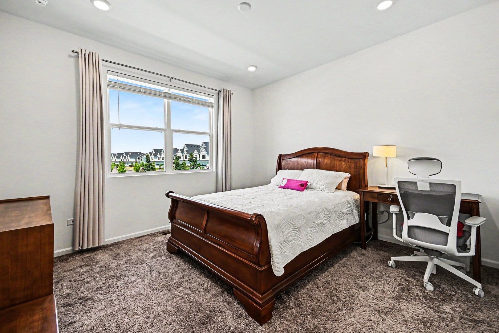 4271 Chelsea Manor Circle, Aurora, IL 60504 4271 Chelsea Manor Circle, Aurora, IL 60504