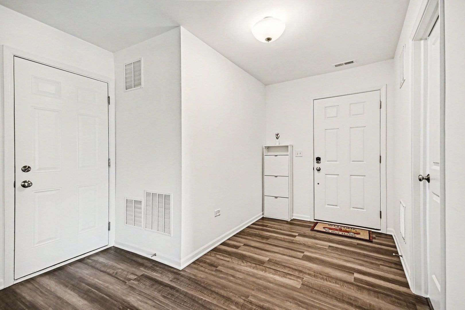 4271 Chelsea Manor Circle, Aurora, IL 60504 4271 Chelsea Manor Circle, Aurora, IL 60504