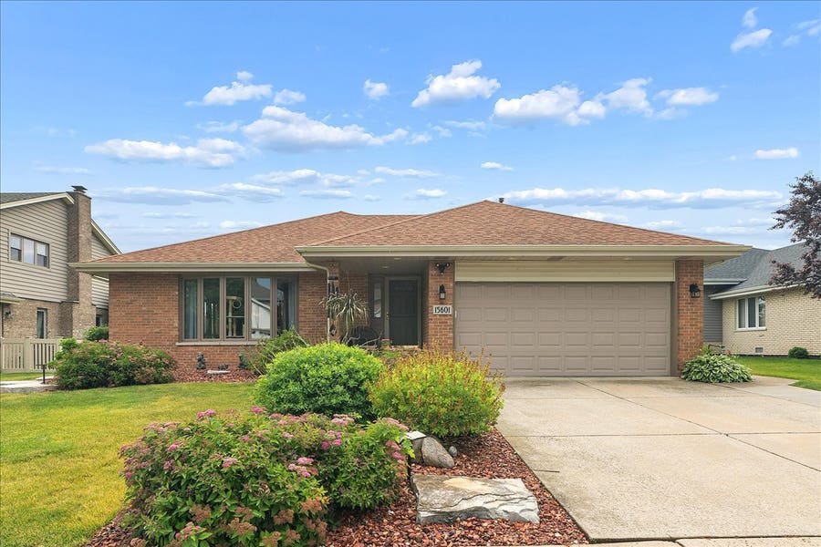 Property photo for 15601 Bramblewood Road, Oak Forest, IL