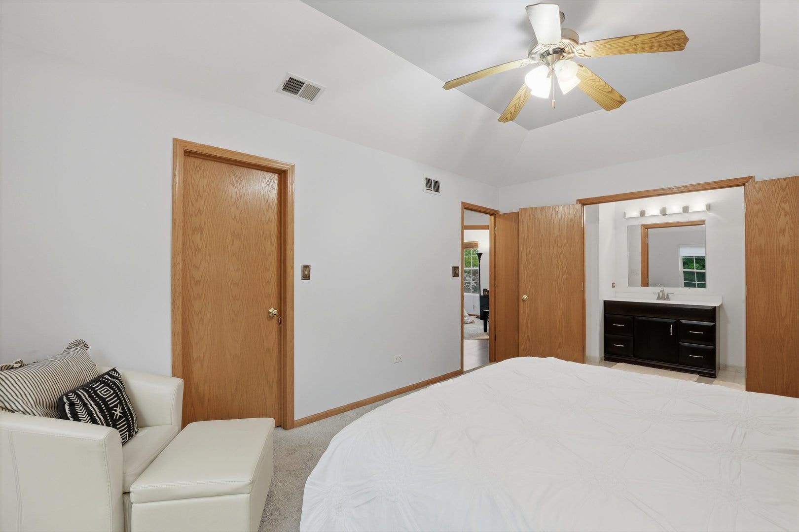 6727 Pine Lake Drive, #6727, Tinley Park, IL 60477 6727 Pine Lake Drive, #6727, Tinley Park, IL 60477