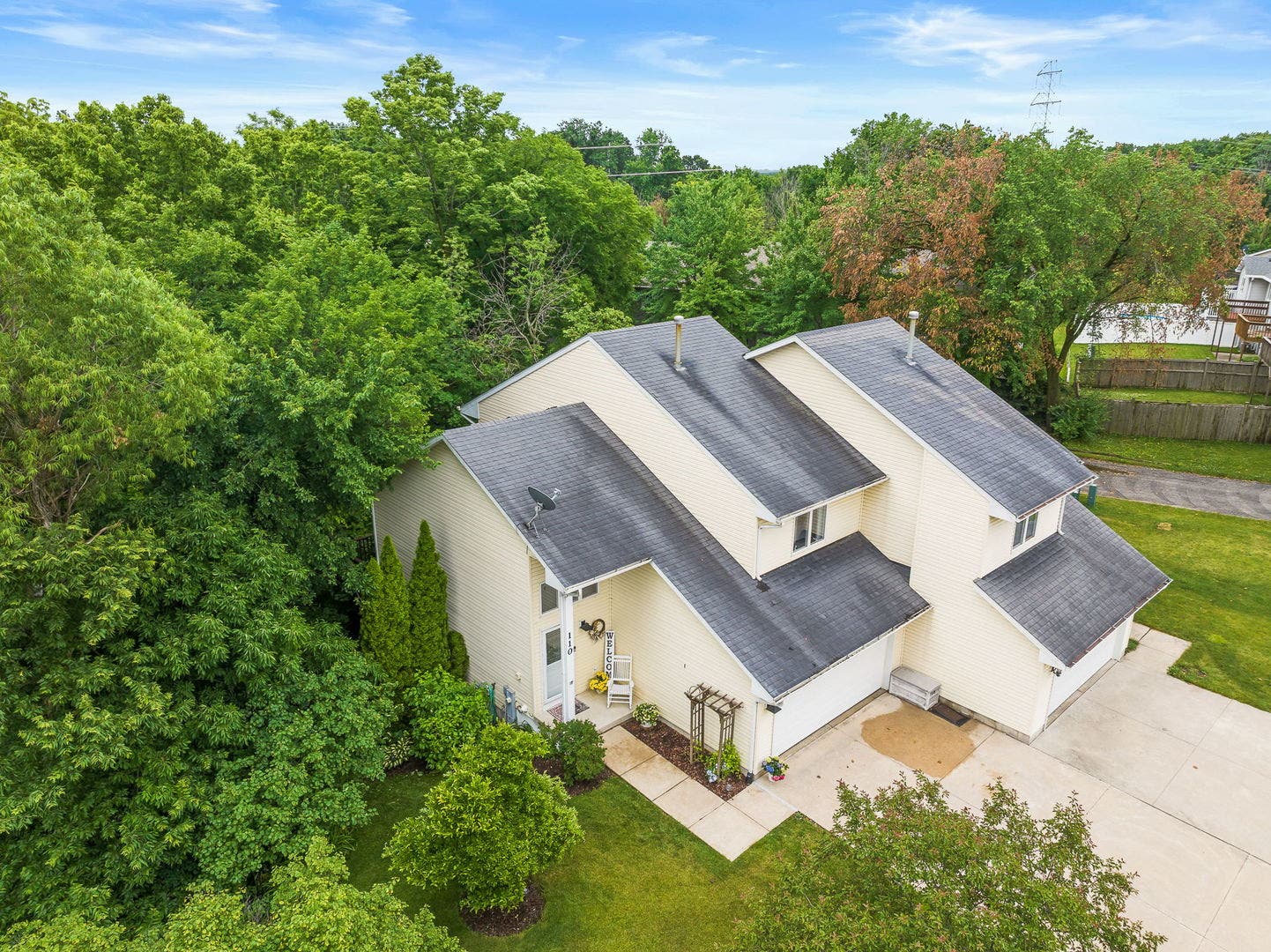 110 Sibley Drive, Minooka, IL 60447 110 Sibley Drive, Minooka, IL 60447