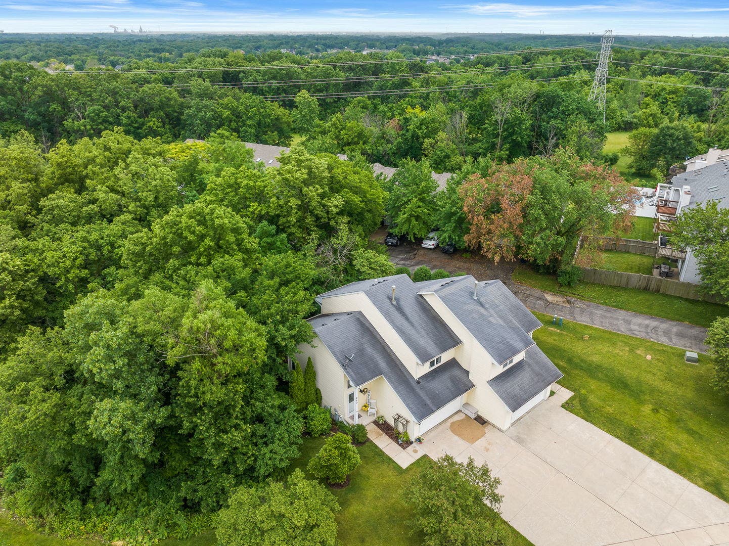 110 Sibley Drive, Minooka, IL 60447 110 Sibley Drive, Minooka, IL 60447