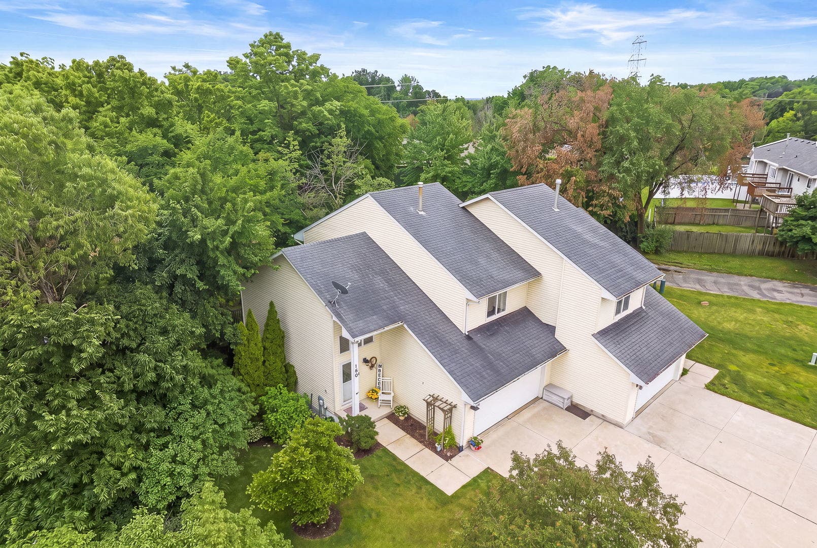 110 Sibley Drive, Minooka, IL 60447 110 Sibley Drive, Minooka, IL 60447