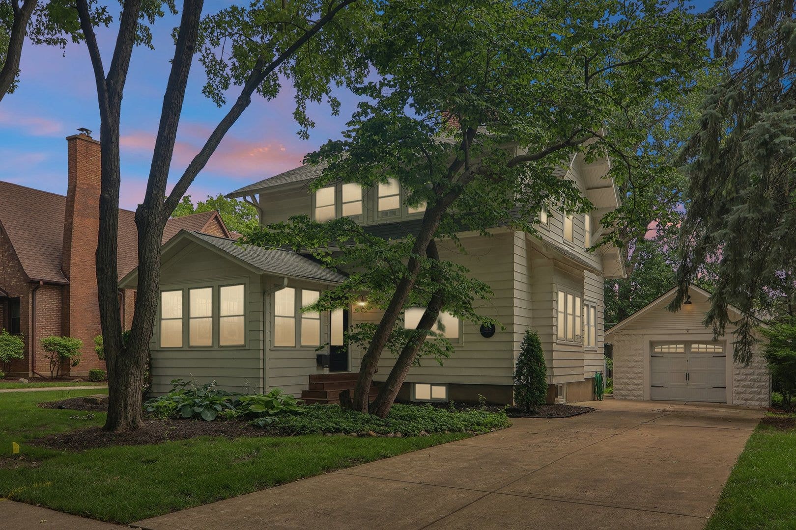 4917 Highland Avenue, Downers Grove, IL 60515 4917 Highland Avenue, Downers Grove, IL 60515