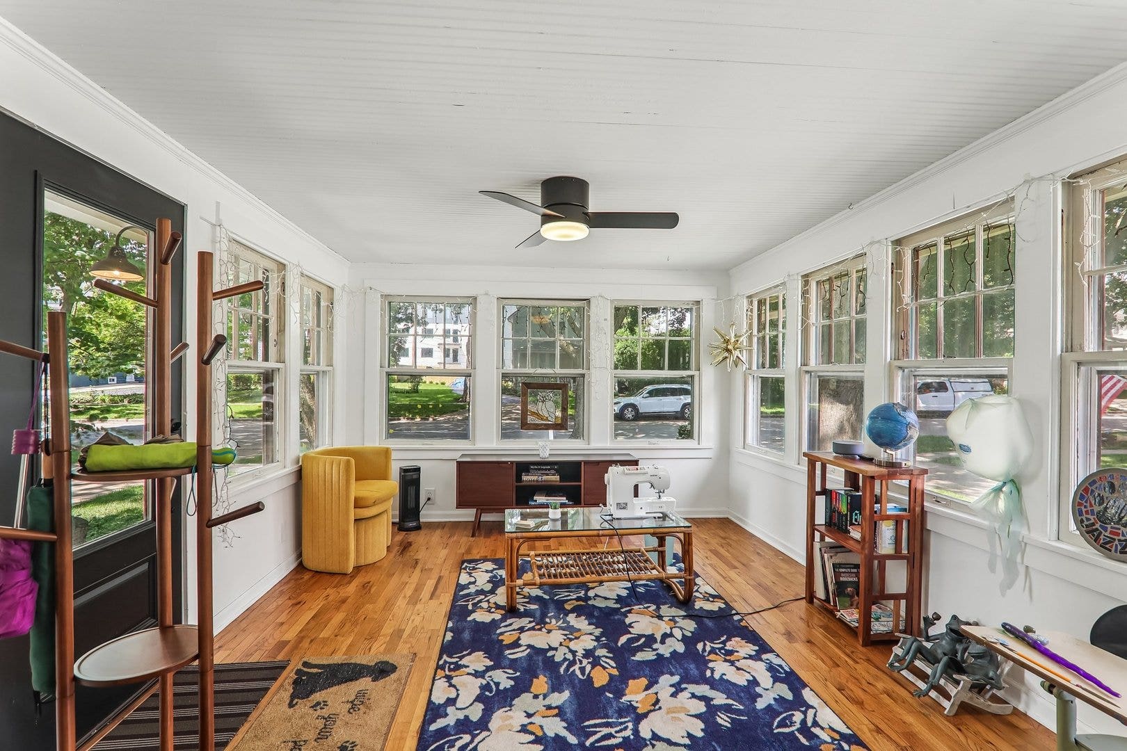 4917 Highland Avenue, Downers Grove, IL 60515 4917 Highland Avenue, Downers Grove, IL 60515