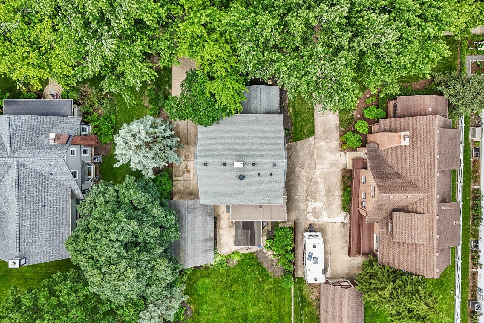4917 Highland Avenue, Downers Grove, IL 60515 4917 Highland Avenue, Downers Grove, IL 60515