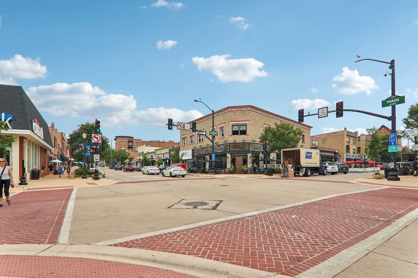 4917 Highland Avenue, Downers Grove, IL 60515 4917 Highland Avenue, Downers Grove, IL 60515