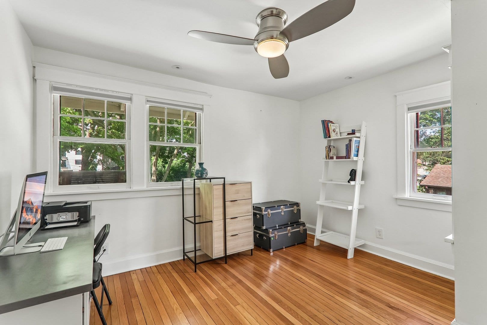 4917 Highland Avenue, Downers Grove, IL 60515 4917 Highland Avenue, Downers Grove, IL 60515