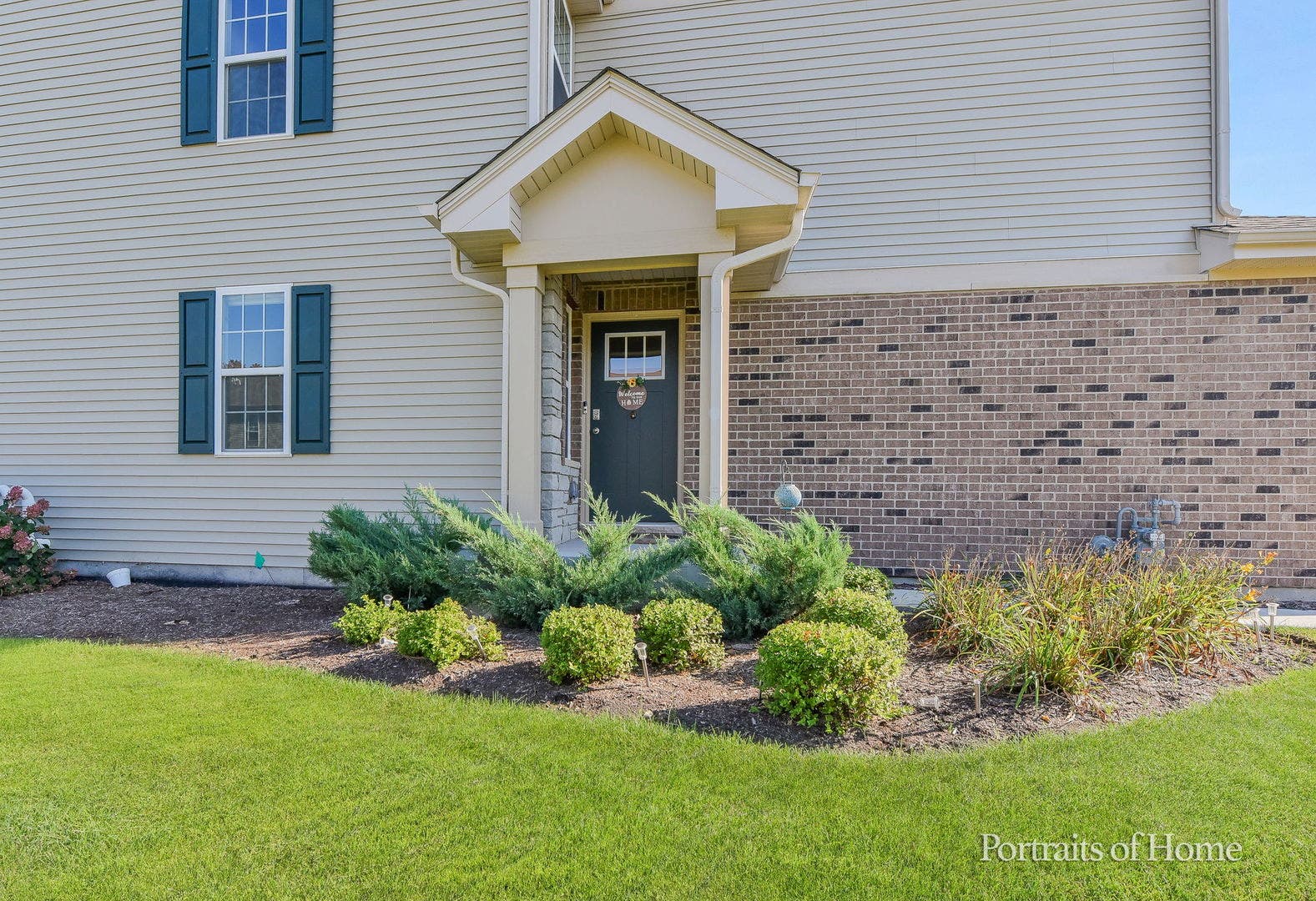 2068 Canyon Creek Court, Aurora, IL 60503 2068 Canyon Creek Court, Aurora, IL 60503