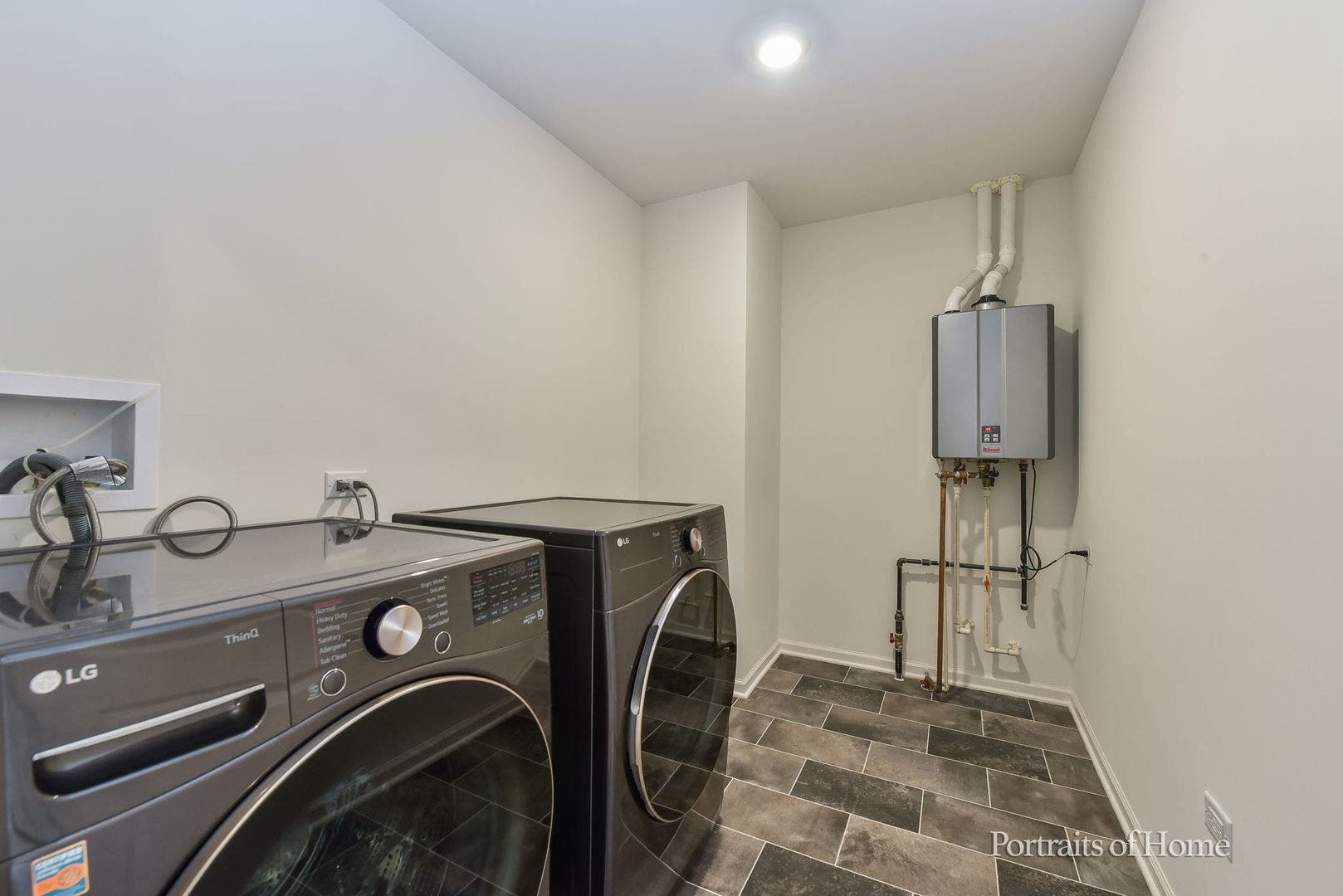 2068 Canyon Creek Court, Aurora, IL 60503 2068 Canyon Creek Court, Aurora, IL 60503
