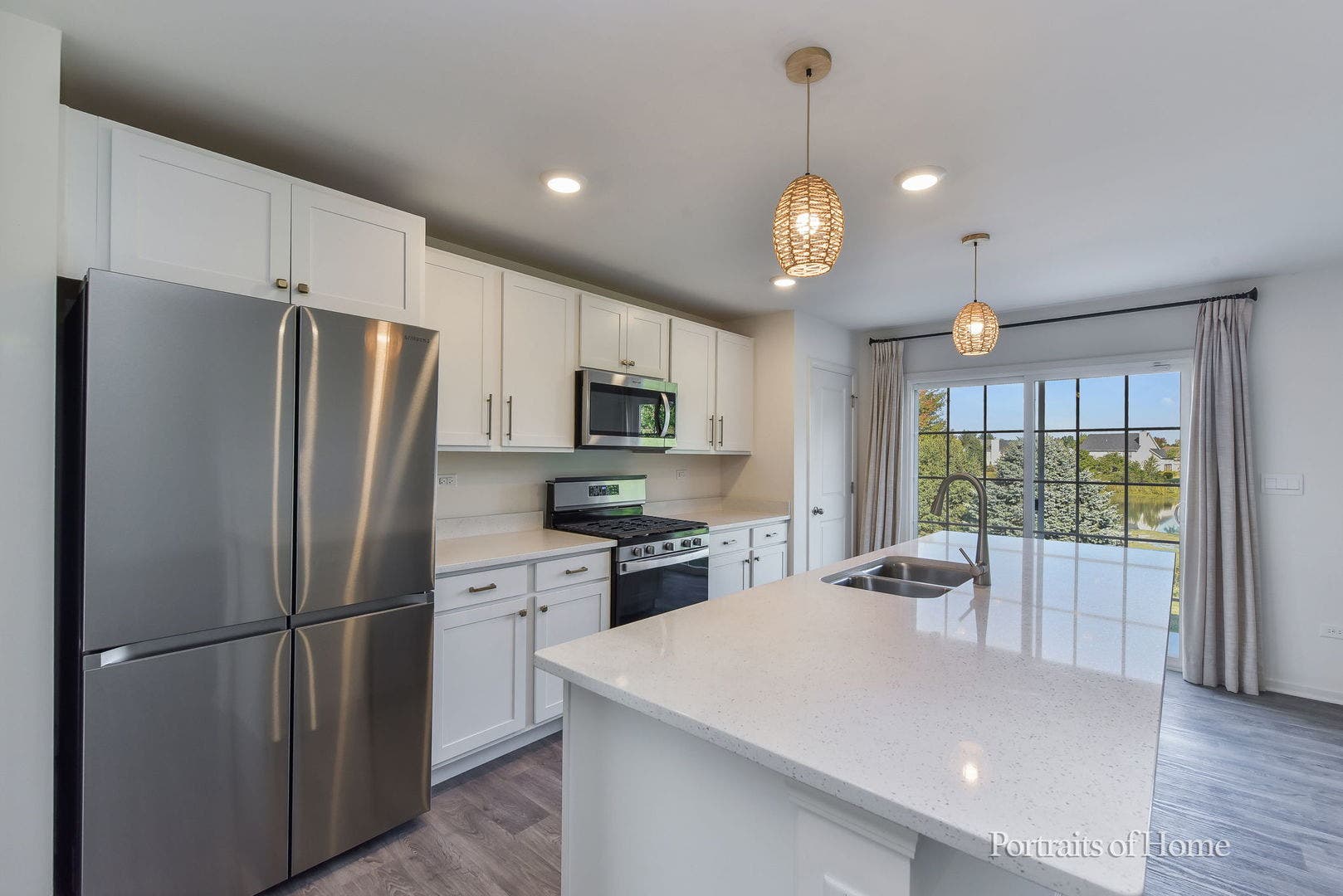 2068 Canyon Creek Court, Aurora, IL 60503 2068 Canyon Creek Court, Aurora, IL 60503