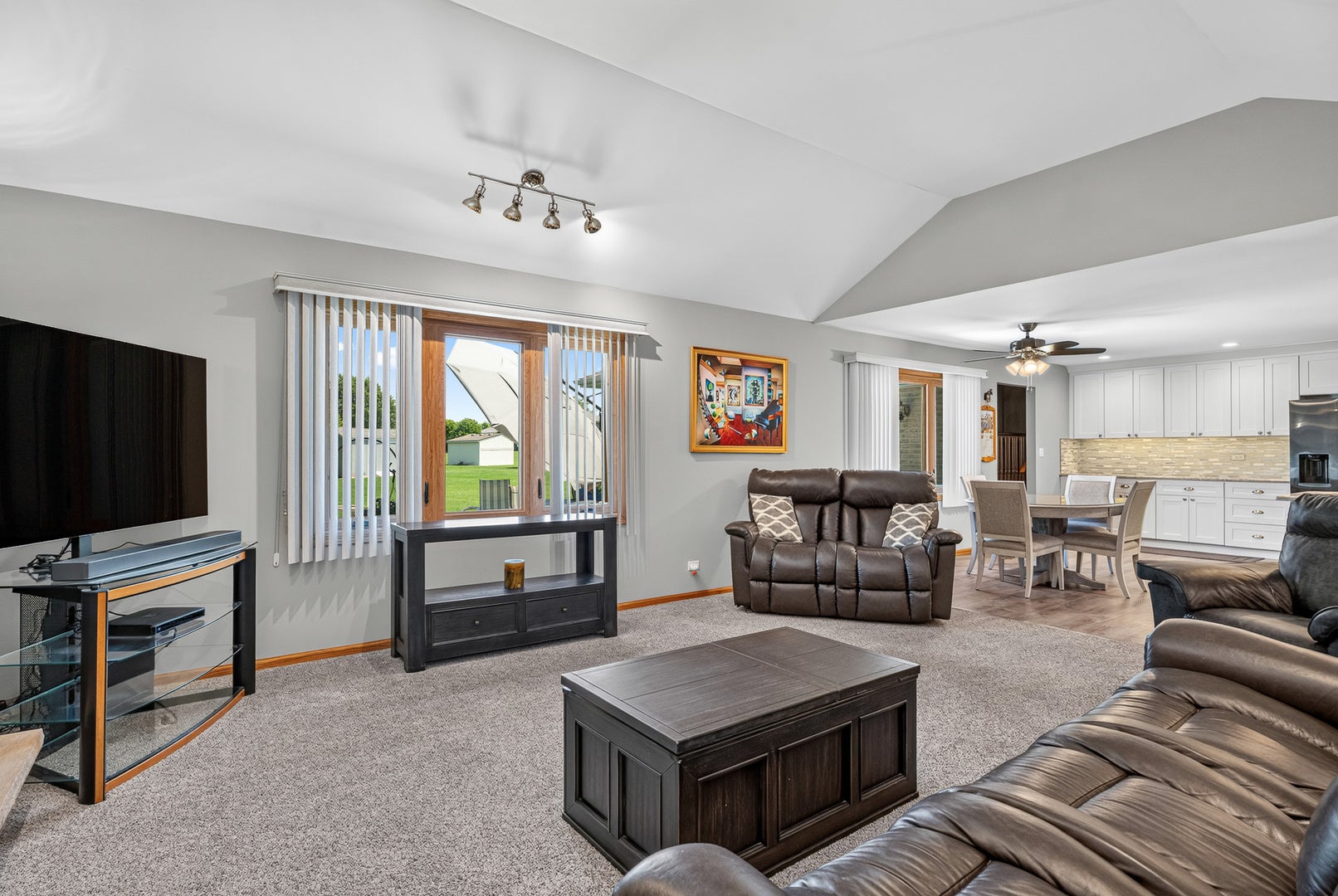 15301 Rosarie Drive, Homer Glen, IL 60491 15301 Rosarie Drive, Homer Glen, IL 60491
