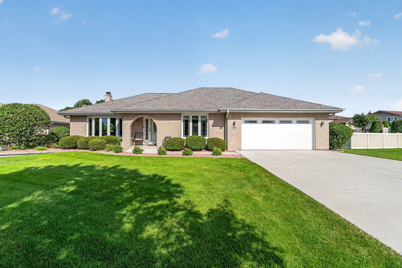 15301 Rosarie Drive, Homer Glen, IL 60491 15301 Rosarie Drive, Homer Glen, IL 60491