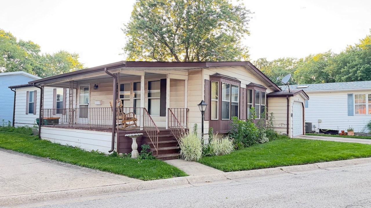 1170 Rainbow Road, Elgin, IL 60123 1170 Rainbow Road, Elgin, IL 60123