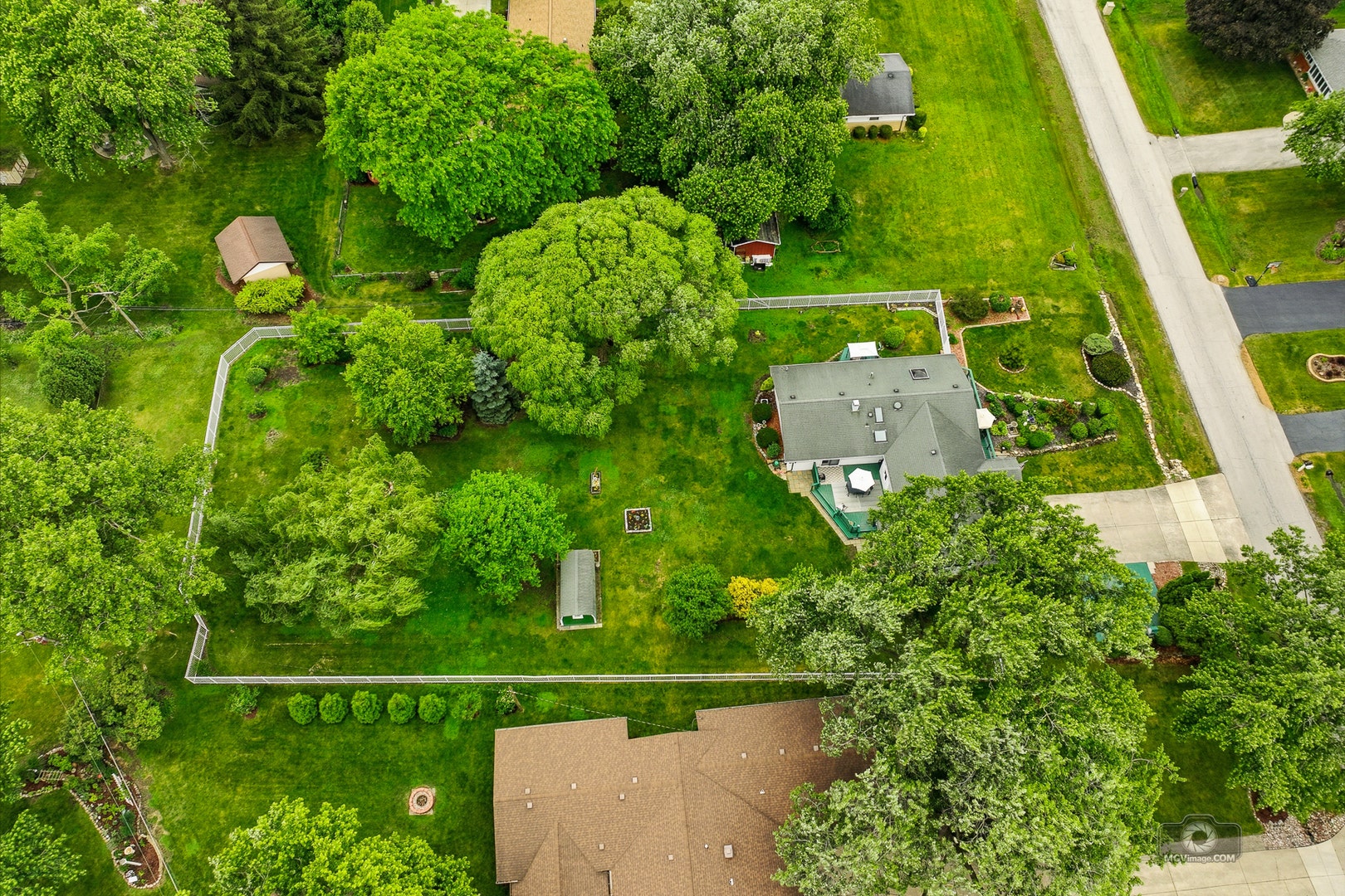 6021 Jody Lane, Tinley Park, IL 60477 6021 Jody Lane, Tinley Park, IL 60477