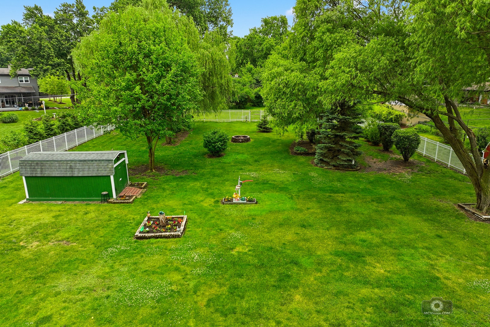 6021 Jody Lane, Tinley Park, IL 60477 6021 Jody Lane, Tinley Park, IL 60477