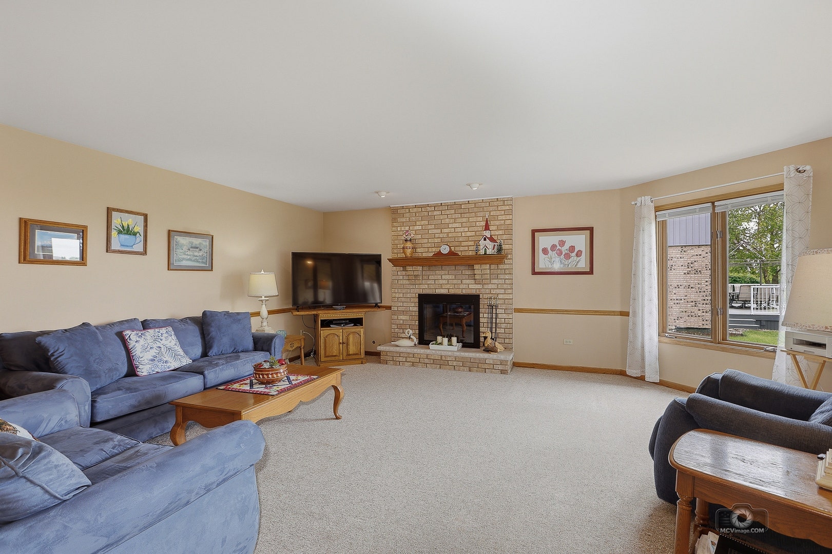 19600 Edgebrook Lane, Tinley Park, IL 60487 19600 Edgebrook Lane, Tinley Park, IL 60487