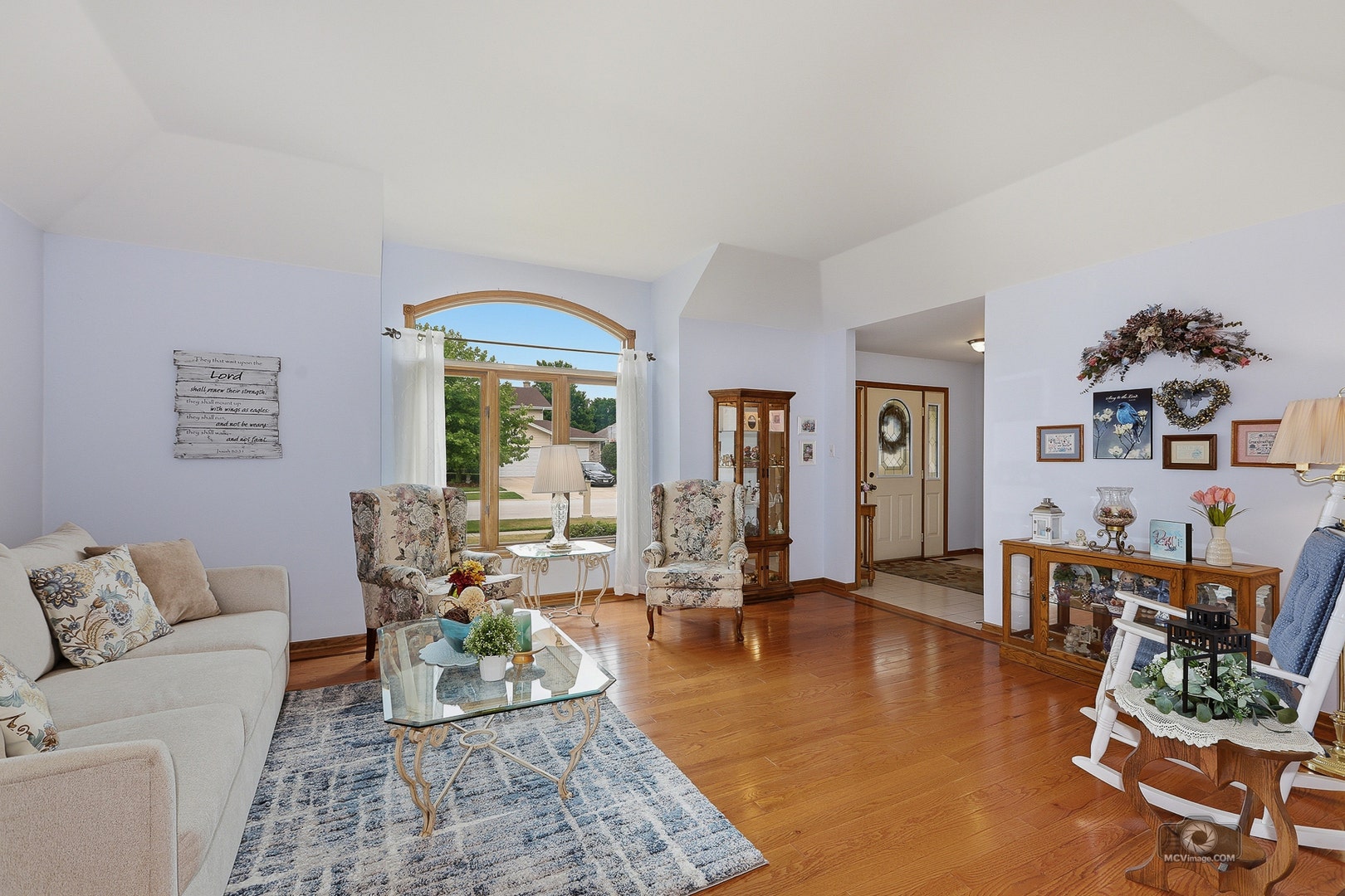 19600 Edgebrook Lane, Tinley Park, IL 60487 19600 Edgebrook Lane, Tinley Park, IL 60487