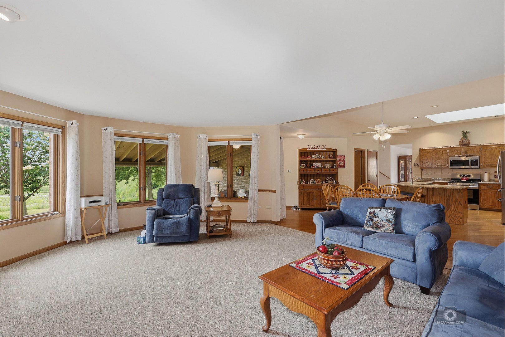 19600 Edgebrook Lane, Tinley Park, IL 60487 19600 Edgebrook Lane, Tinley Park, IL 60487