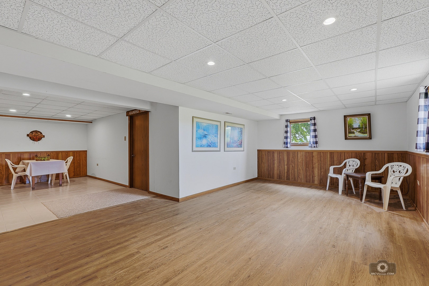 19600 Edgebrook Lane, Tinley Park, IL 60487 19600 Edgebrook Lane, Tinley Park, IL 60487