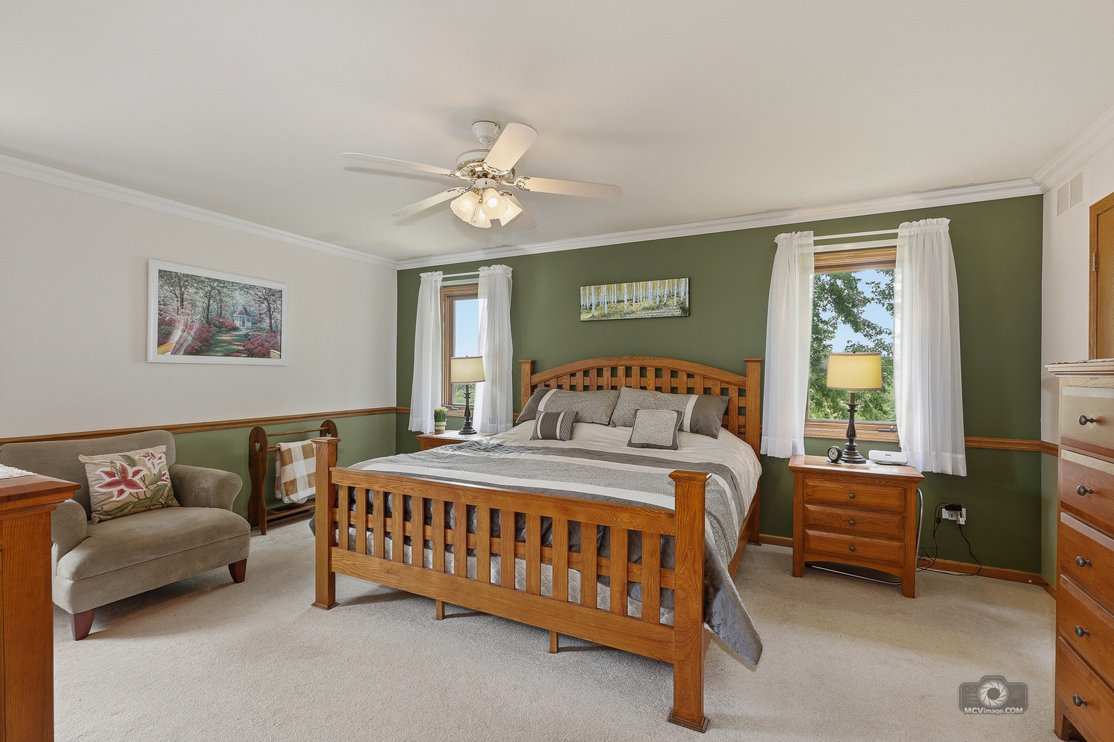 19600 Edgebrook Lane, Tinley Park, IL 60487 19600 Edgebrook Lane, Tinley Park, IL 60487