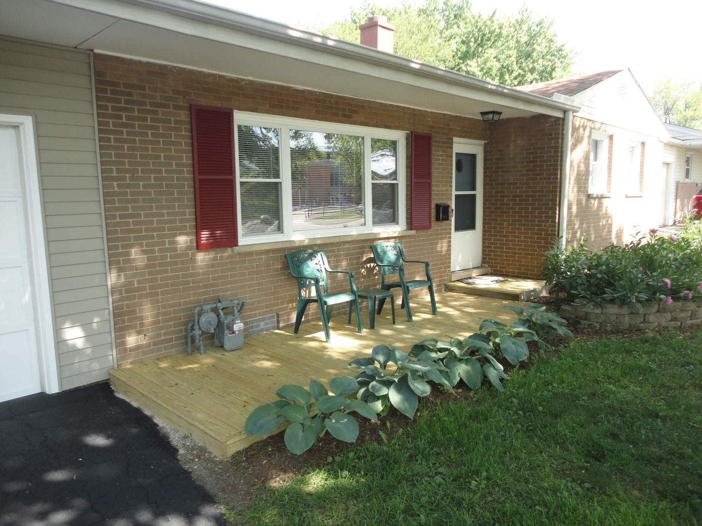 6325 Dunham Road, Downers Grove, IL 60516 6325 Dunham Road, Downers Grove, IL 60516